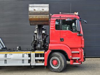 TGS 26.400 / 6x4H-2 / HMF Z KRAAN + CONTAINERSYSTEM